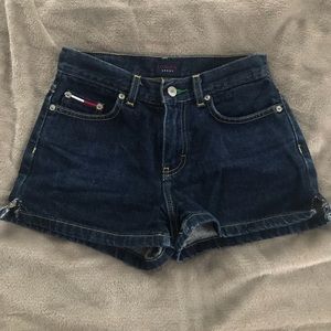 VINTAGE Tommy Hilfiger Shorts